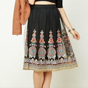Forever 21/Mesh‎ Ornate Embroidered Tulle Skirt - Size M